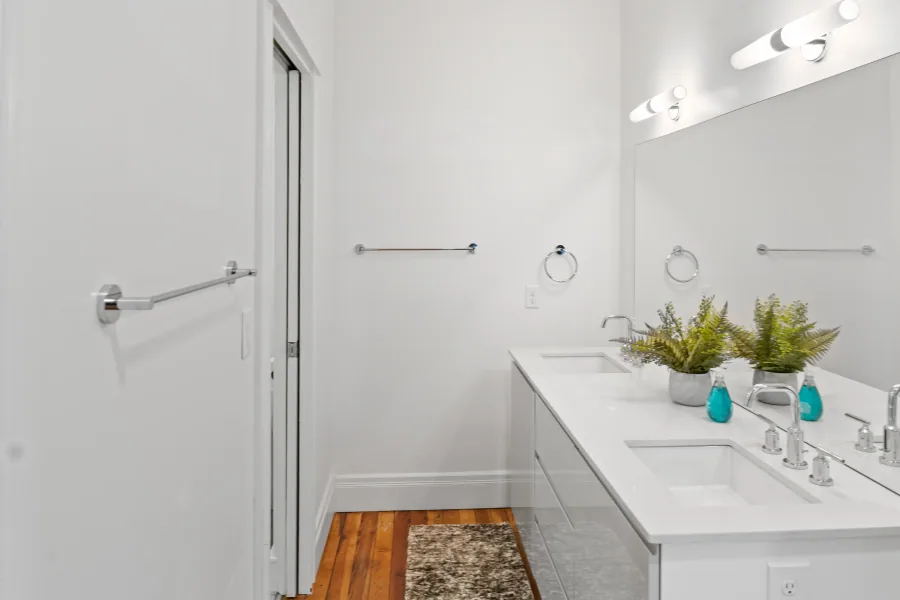Airbnb short-term rental listing photo 20 by 513Shutter Cincinnati