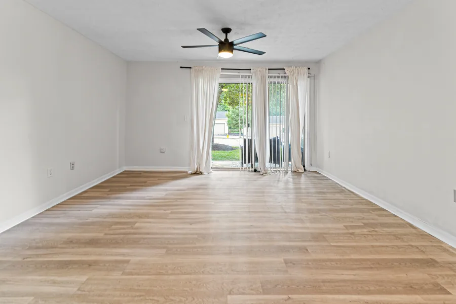 Winton Wood condo listing photo 17 by 513Shutter Cincinnati